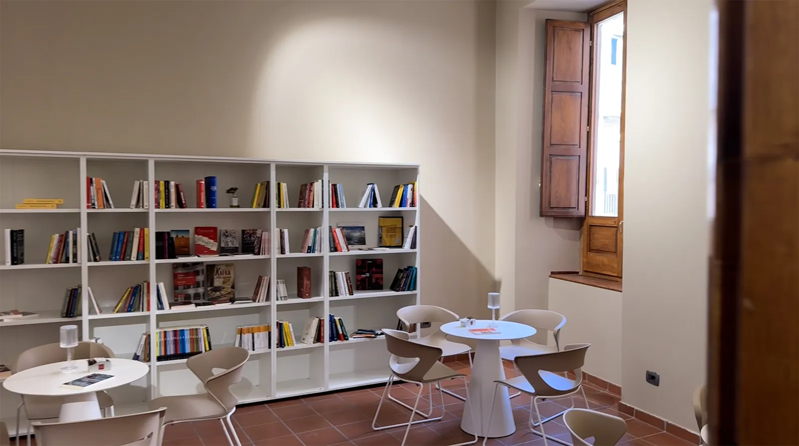 sala_calogero_casadelleculture_cosenza_01