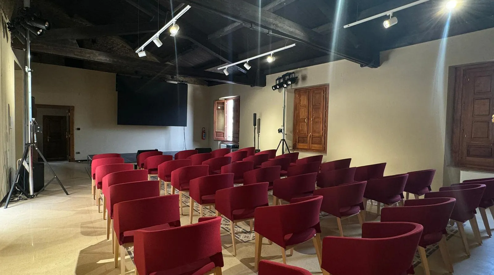 sala_einstein_casadelleculture_cosenza_02